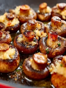 Easy Garlic Butter and mushrooms First Image